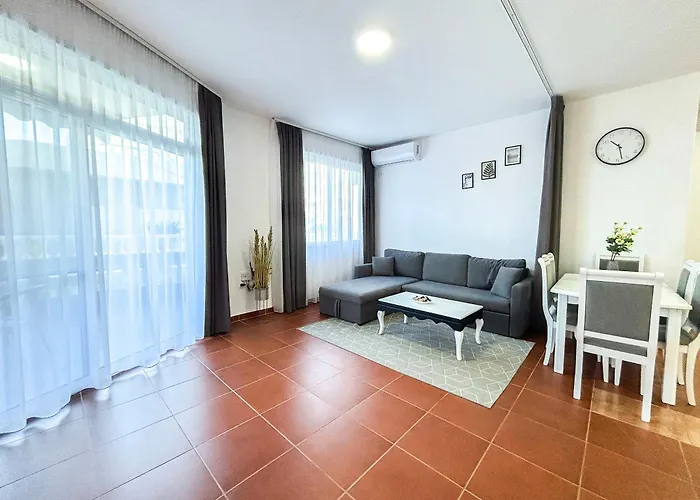 Sunset Mirage Retreat B76 Golem